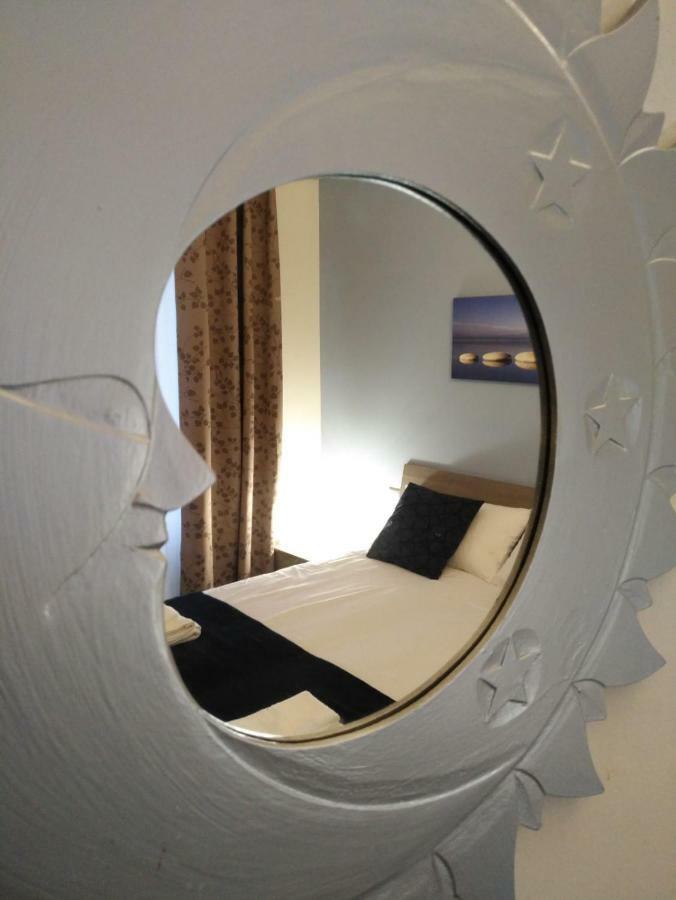 Sogni D'Arte Hotel Romagnano Sesia Екстериор снимка