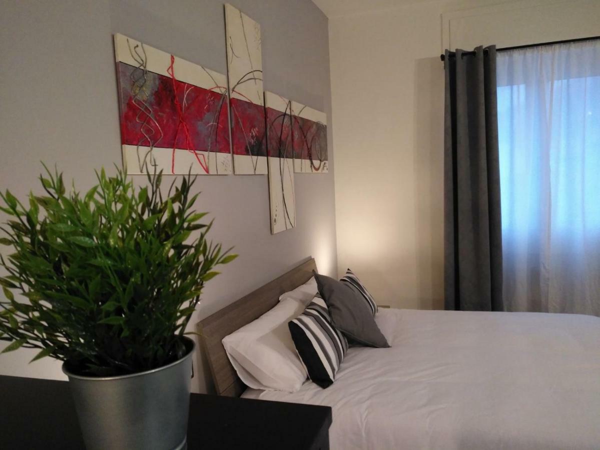 Sogni D'Arte Hotel Romagnano Sesia Екстериор снимка