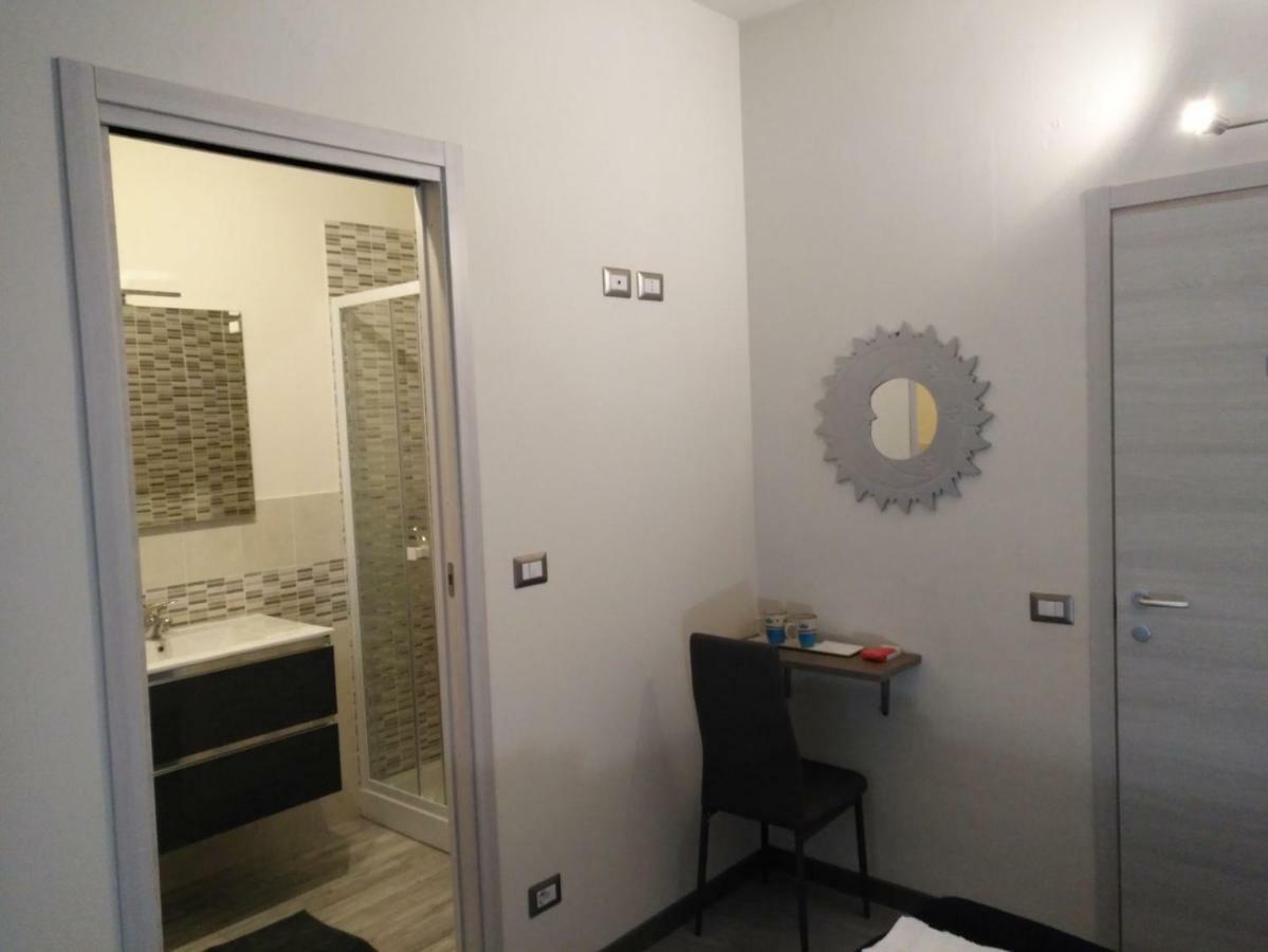 Sogni D'Arte Hotel Romagnano Sesia Екстериор снимка